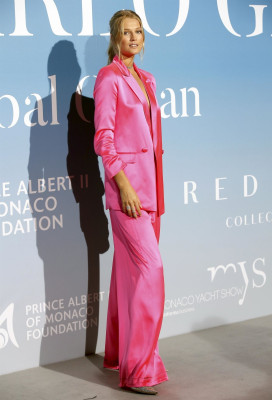 Toni Garrn pic #1070866