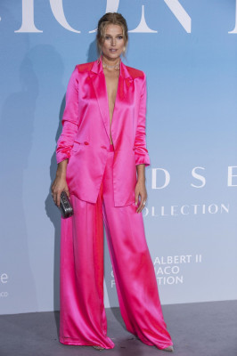 Toni Garrn pic #1070867