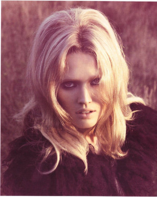 Toni Garrn pic #221319