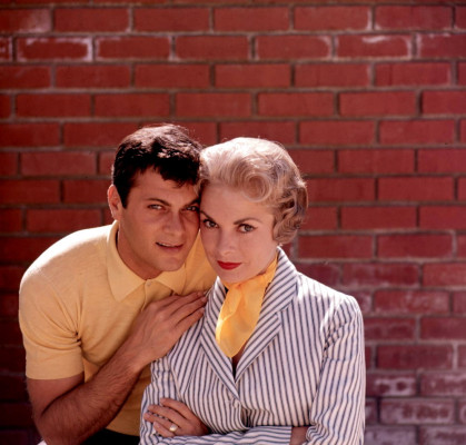 Tony Curtis pic #242645