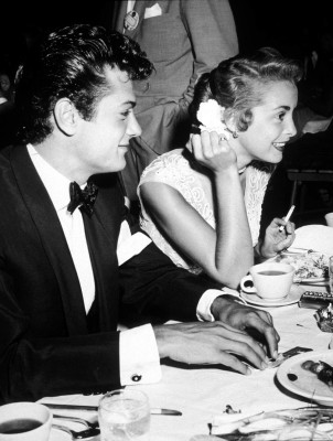 Tony Curtis pic #244512