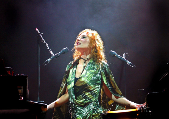 Tori Amos pic #704454