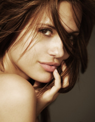 Torrey DeVitto pic #563427