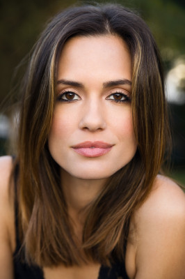 Torrey DeVitto pic #498706