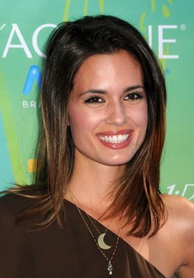 Torrey DeVitto pic #563163