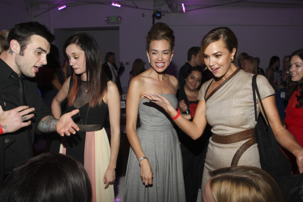 Torrey DeVitto pic #542509