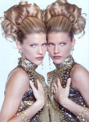 Tricia Helfer pic #112583