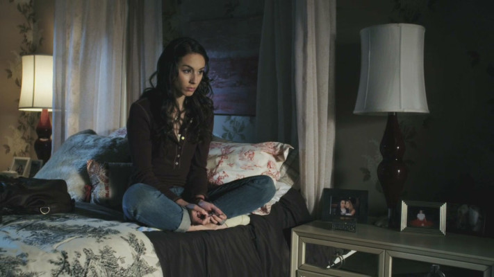 Troian Avery Bellisario pic #788770