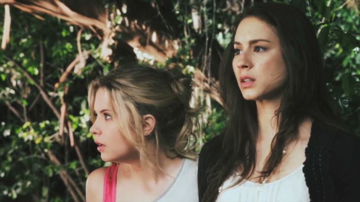 Troian Avery Bellisario pic #778605