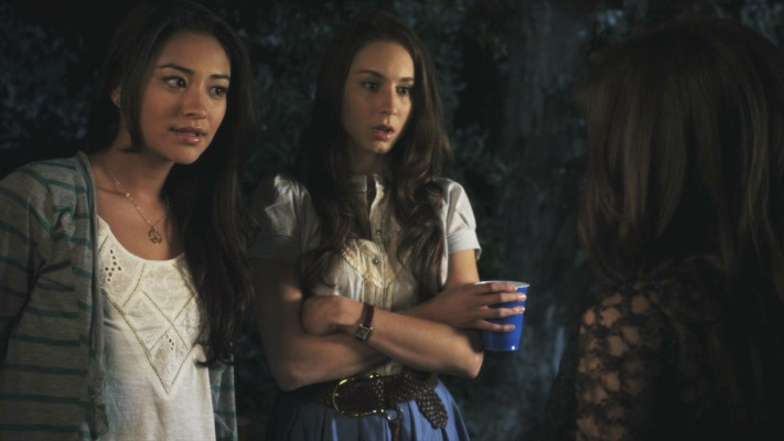 Troian Avery Bellisario pic #777278