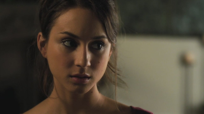Troian Avery Bellisario pic #802818