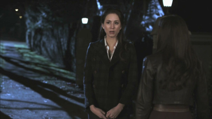 Troian Avery Bellisario pic #770788