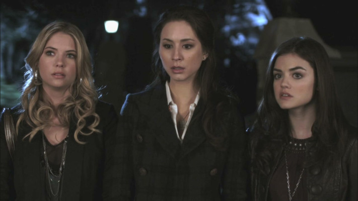 Troian Avery Bellisario pic #769513