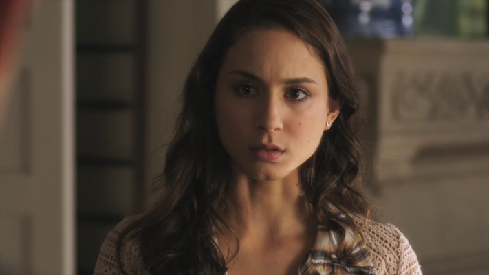 Troian Avery Bellisario pic #802811