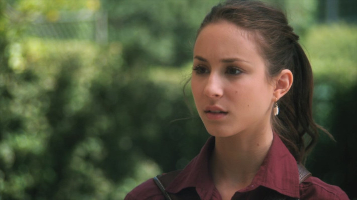 Troian Avery Bellisario pic #799547