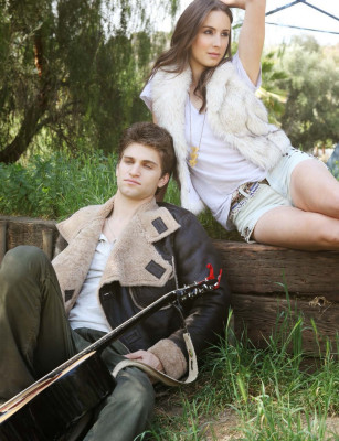 Troian Avery Bellisario pic #779325