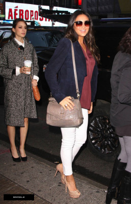 Troian Avery Bellisario pic #788792
