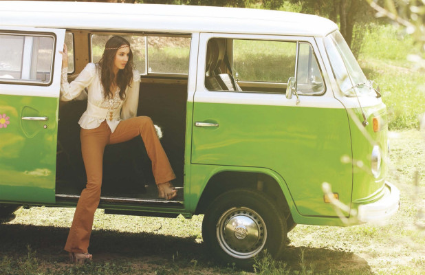 Troian Avery Bellisario pic #482814