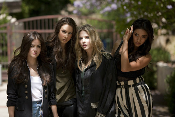 Troian Avery Bellisario pic #797766