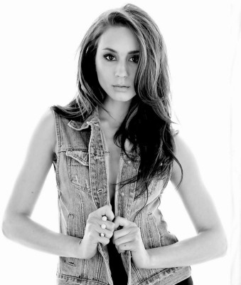 Troian Avery Bellisario pic #793586