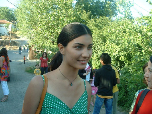 Tuba Buyukustun pic #507699