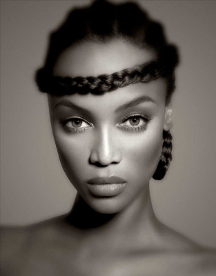 Tyra Banks pic #127003