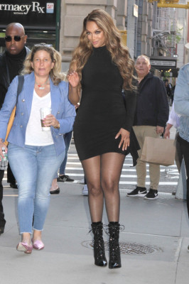 Tyra Banks pic #1133260