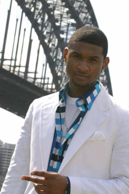 Usher pic #19748