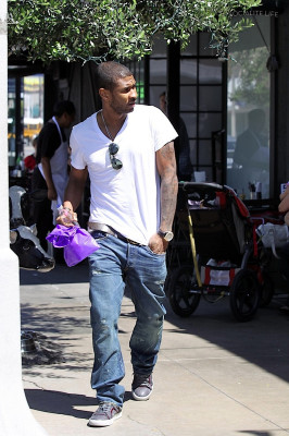 Usher pic #256520