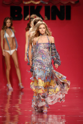Valentina Zelyaeva pic #264234