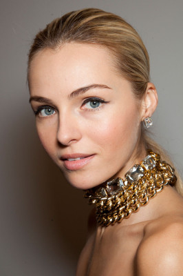 Valentina Zelyaeva pic #451234