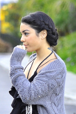 Vanessa Hudgens pic #453246