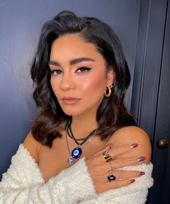 Vanessa Hudgens pic #1303071