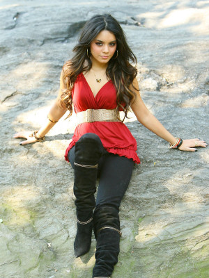 Vanessa Hudgens pic #98520