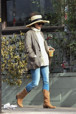 Vanessa Hudgens pic #1114543