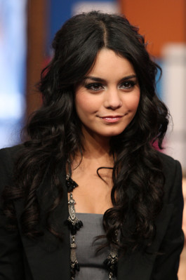 Vanessa Hudgens pic #120282