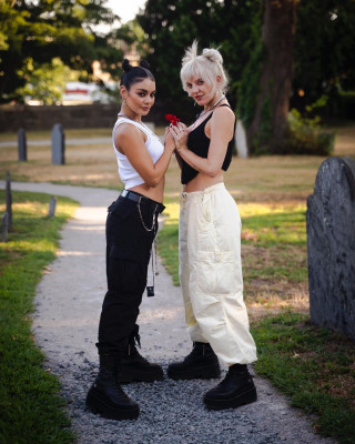 photo 5 in Vanessa Hudgens gallery [id1315729] 2022-11-28 00:00:00