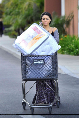 Vanessa Hudgens pic #676115
