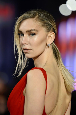 Vanessa Kirby pic #1338849