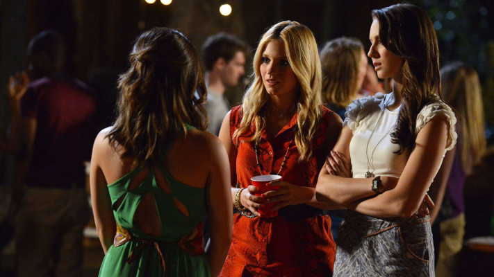 Vanessa Ray pic #823705