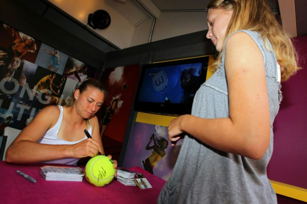 Vera Zvonareva pic #403612