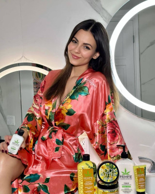 Victoria Justice – for Hempz Skincare, 2023