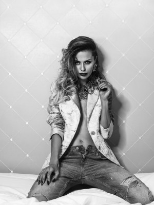 Viktoria Bonya pic #1113001