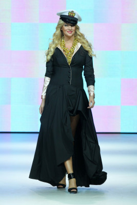 photo 9 in Viktoria Lopyreva gallery [id243993] 2010-03-23 00:00:00