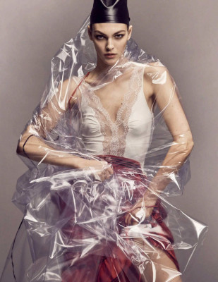 Vittoria Ceretti pic #1090232