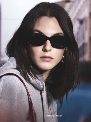 Vittoria Ceretti pic #1350367