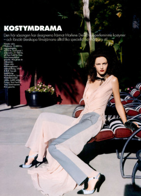 Vivien Solari pic #22110