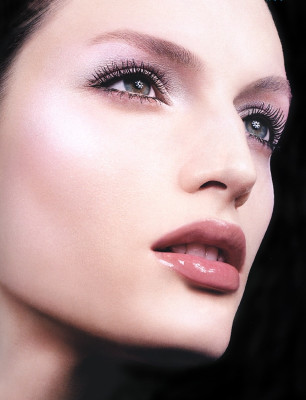 Vivien Solari pic #79234