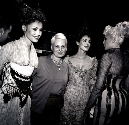 photo 6 in Vivienne Westwood gallery [id231523] 2010-01-29 00:00:00