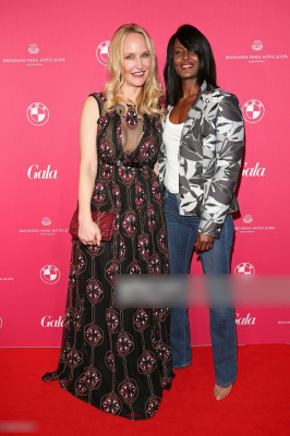 photo 5 in Waris Dirie gallery [id1163445] 2019-07-30 00:00:00